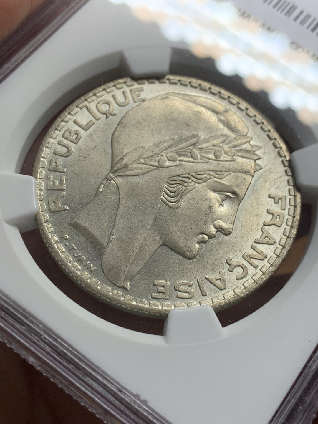 《竞宝斋》第113场-周日，周一 ，2场连拍（全场包邮） NGC-MS64 法国1934年 谷物女神20法郎 大银币 粉光顶级状态 非常难得