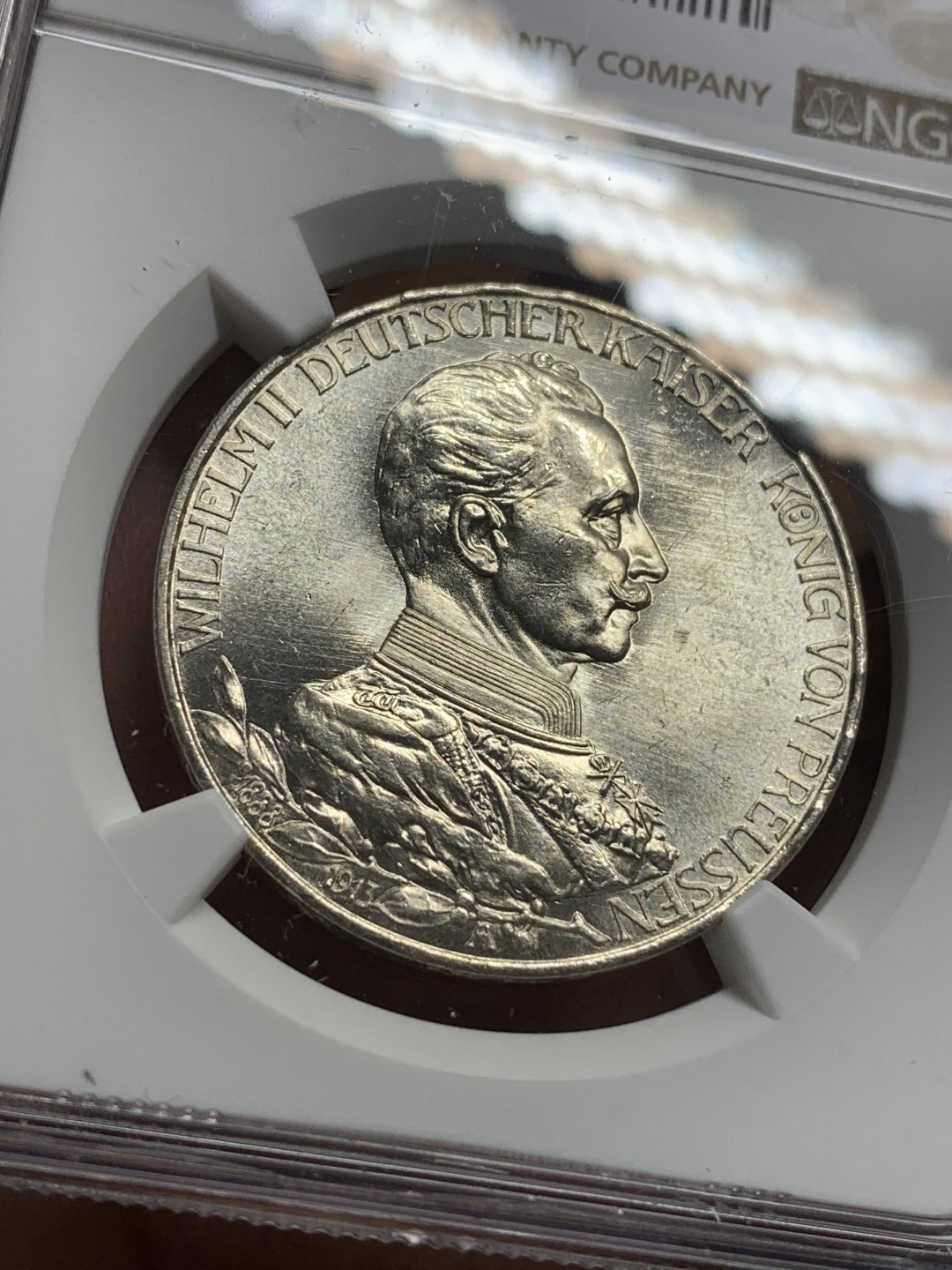《竞宝斋》第113场-周日，周一 ，2场连拍（全场包邮） NGC-MS63 德国普鲁士 1913年 军装版威廉二世 3马克银币 原光好品 一流的状态