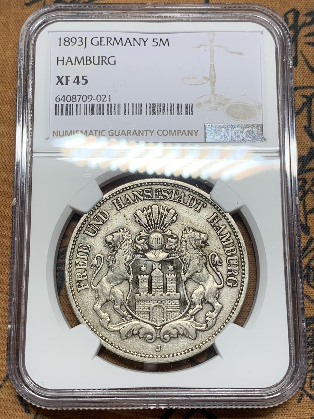 《竞宝斋》第113场-周日，周一 ，2场连拍（全场包邮） 第三名 NGC-XF45 德国汉堡 1893年 早期双狮盾牌5马克 大银币 早期年份出分不易