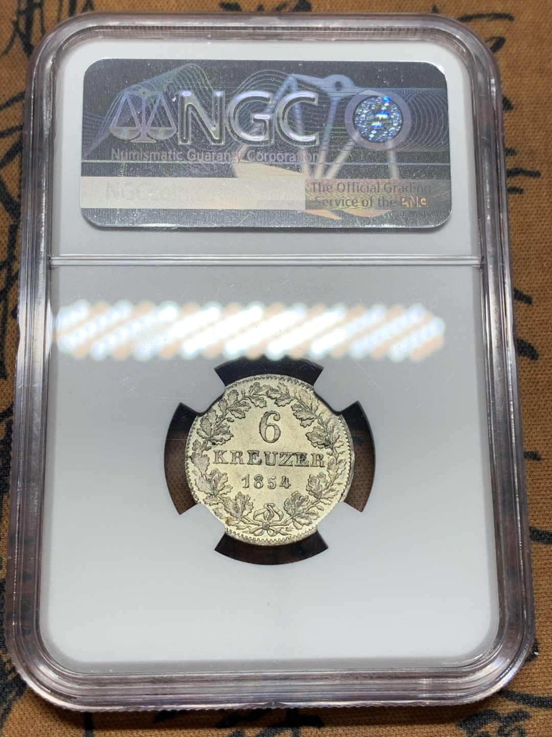 《竞宝斋》第113场-周日，周一 ，2场连拍（全场包邮） NGC MS62，德国法兰克福1854年6克鲁兹，著名的景观银币