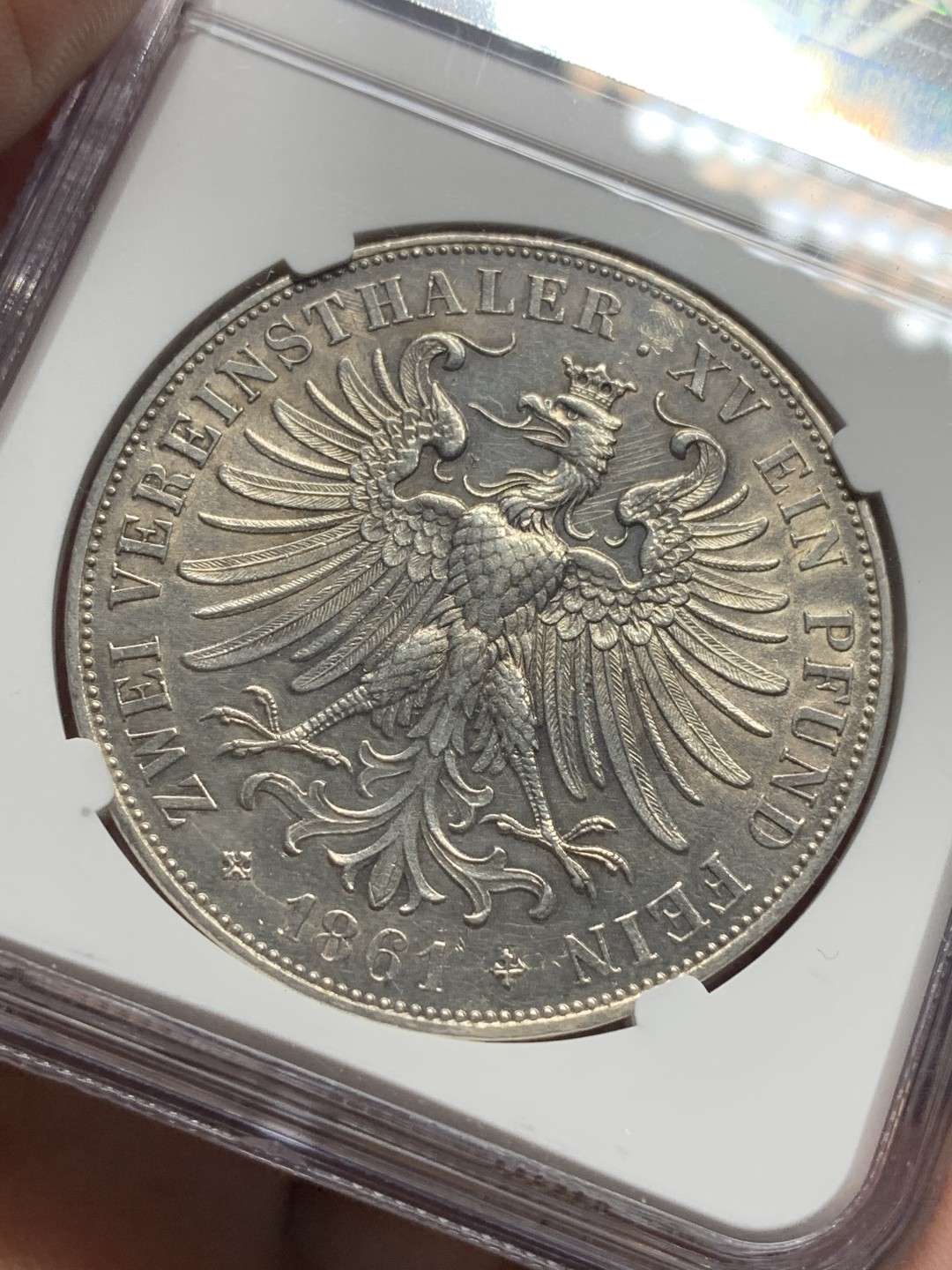 《竞宝斋》第113场-周日，周一 ，2场连拍（全场包邮） NGC UNC 德国法兰克福 1861年 少女2泰勒 银币 37克的大银币 价格明显上涨的热门品种