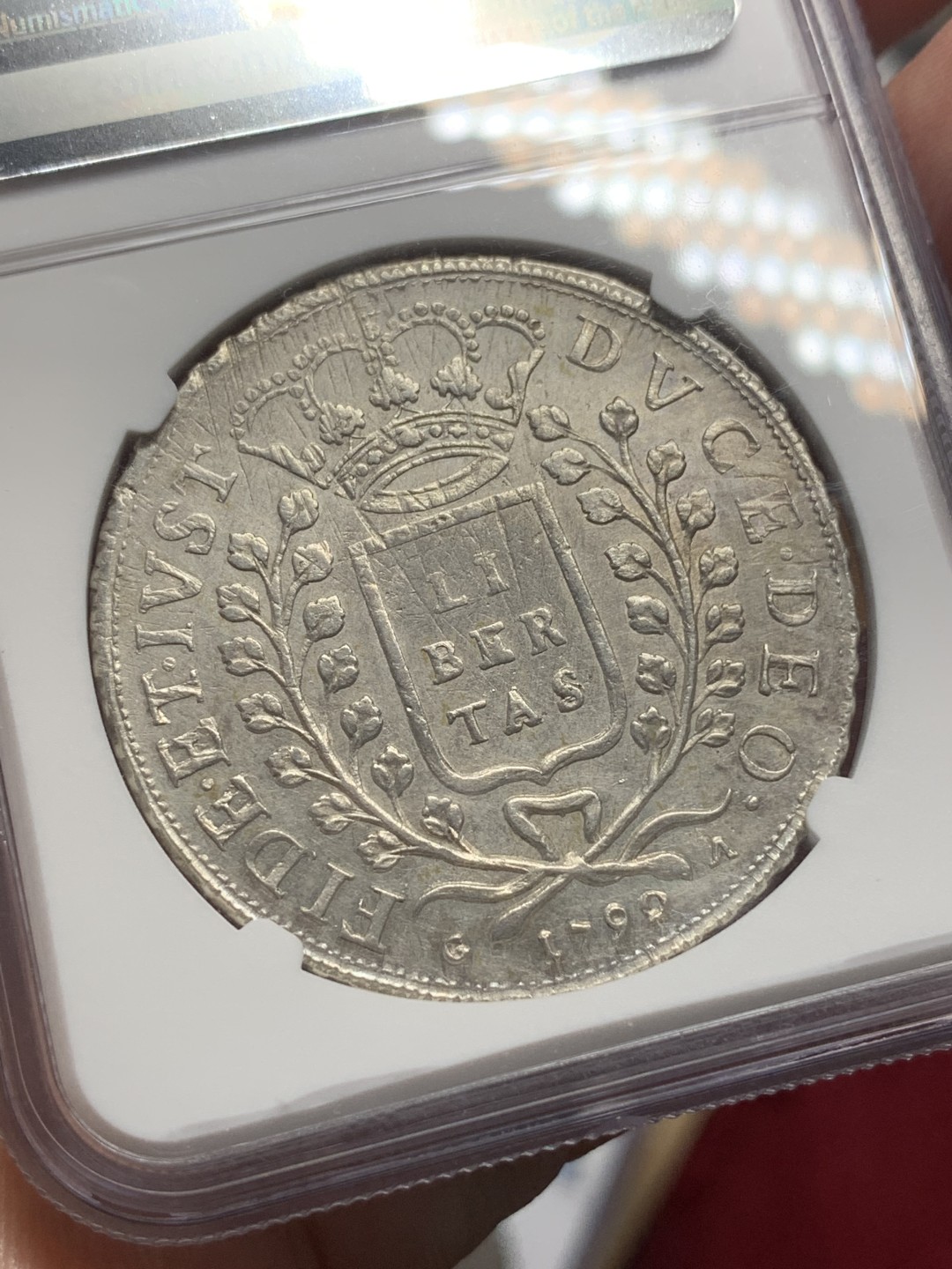 《竞宝斋》第113场-周日，周一 ，2场连拍（全场包邮） NGC-AUD 1792年拉古萨2杜卡特银币 稀见大奶妈品种，人像深打，背有减重痕，9月有个币胚缺陷的裸币都拍了3458