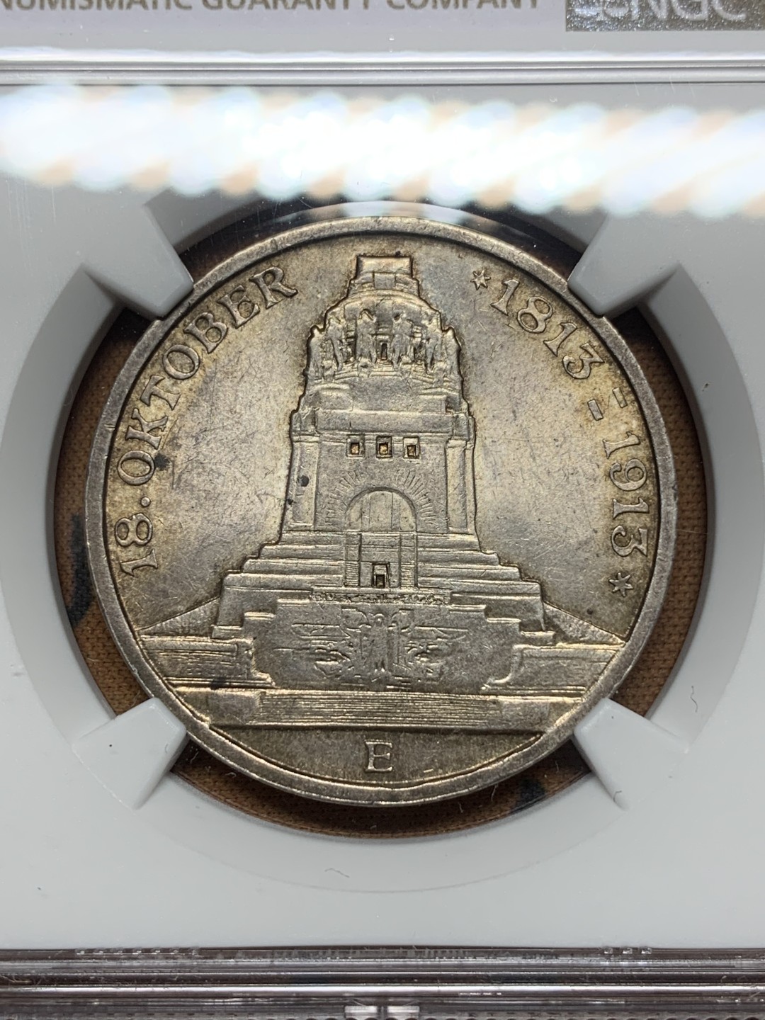 《竞宝斋》第113场-周日，周一 ，2场连拍（全场包邮） NGC-MS62 德国萨克森1913年 建功碑3马克 银币 原光带彩