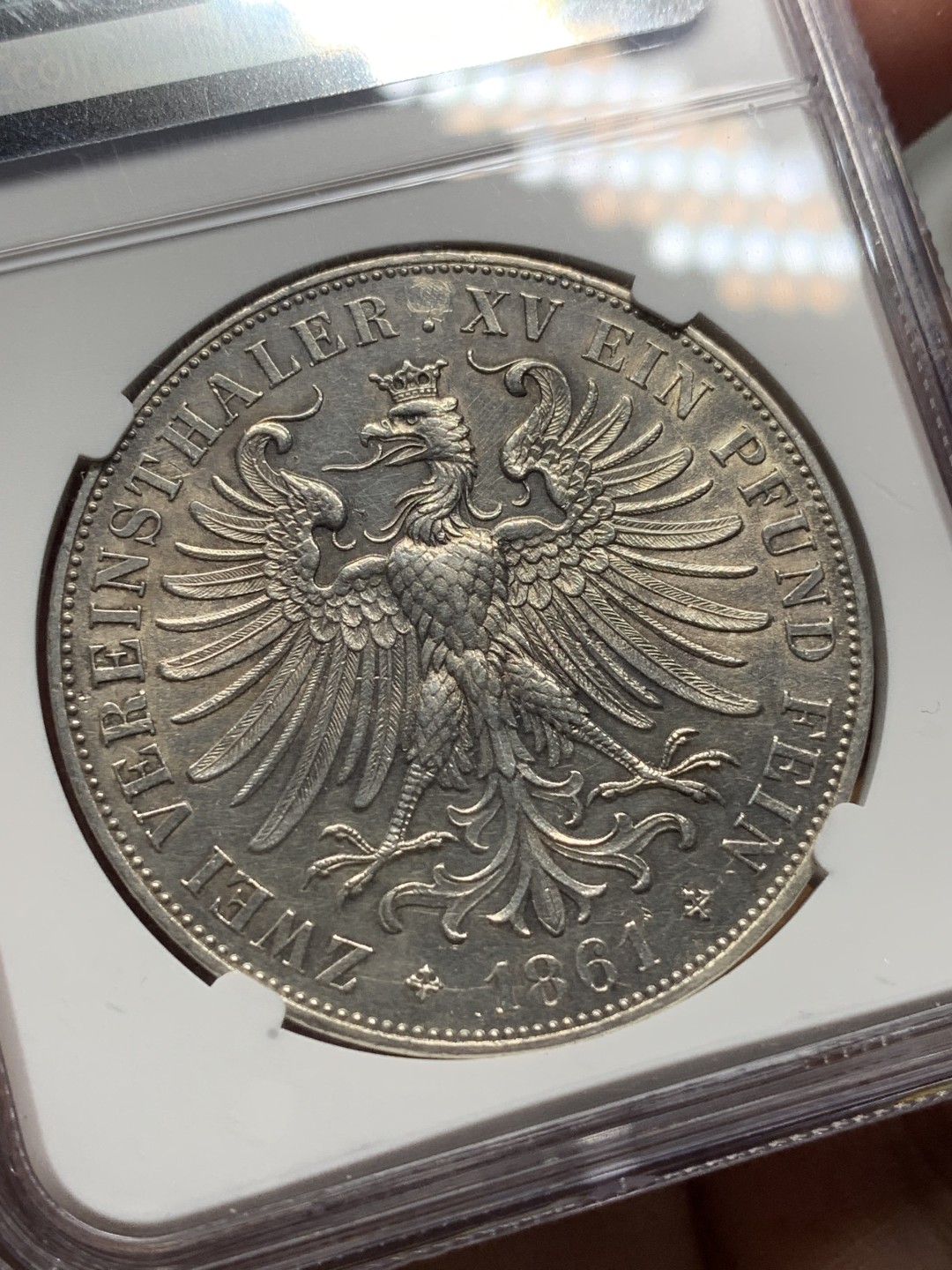 《竞宝斋》第113场-周日，周一 ，2场连拍（全场包邮） NGC UNC 德国法兰克福 1861年 少女2泰勒 银币 37克的大银币 价格明显上涨的热门品种