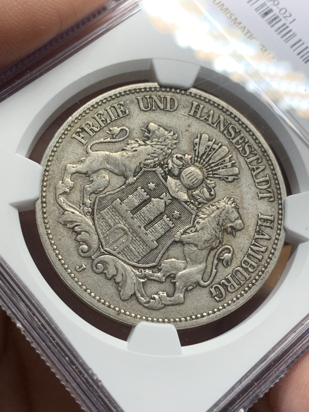 《竞宝斋》第113场-周日，周一 ，2场连拍（全场包邮） 第三名 NGC-XF45 德国汉堡 1893年 早期双狮盾牌5马克 大银币 早期年份出分不易