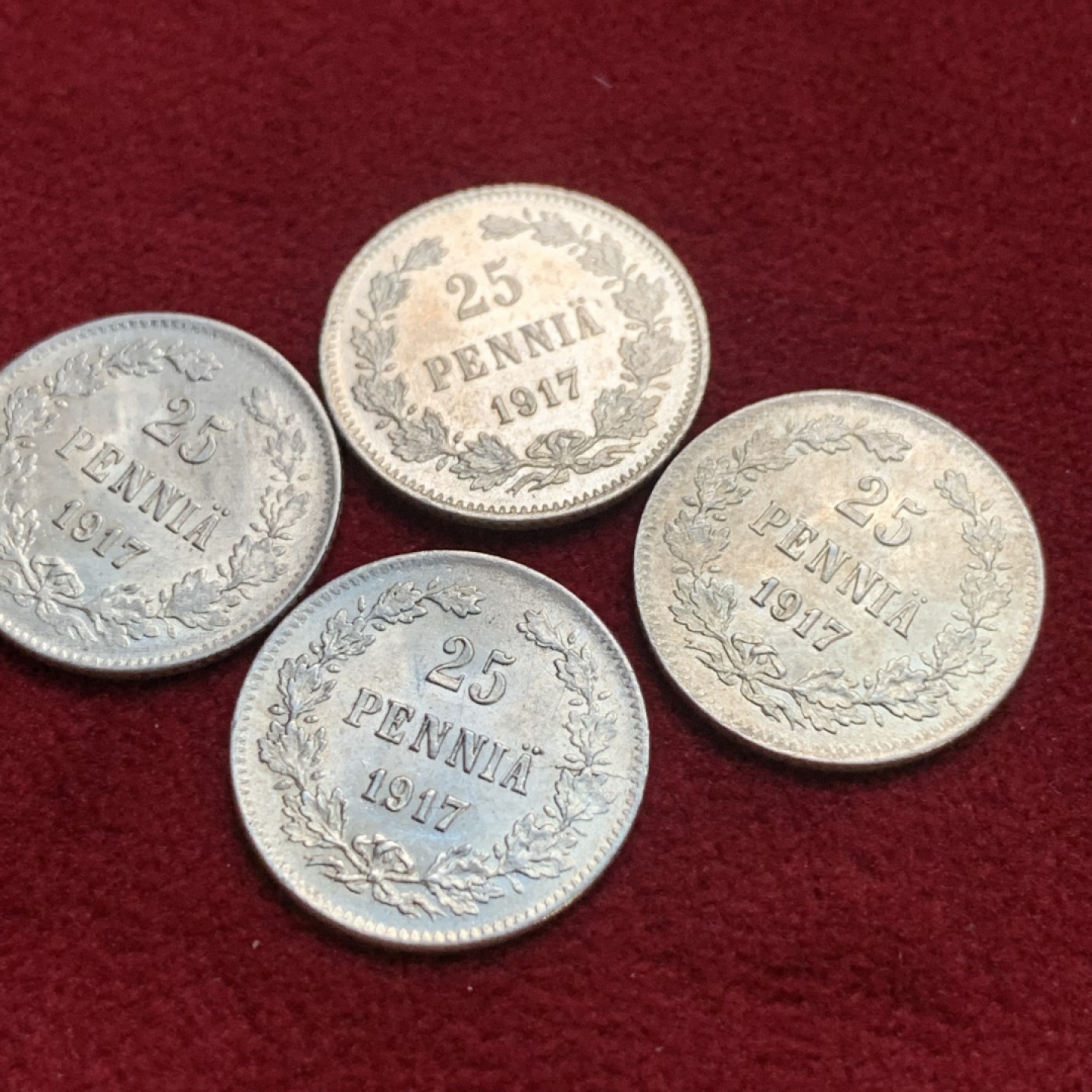 《竞宝斋》第113场-周日，周一 ，2场连拍（全场包邮） 俄占芬兰1917年 25芬妮4枚一组，全原光品相