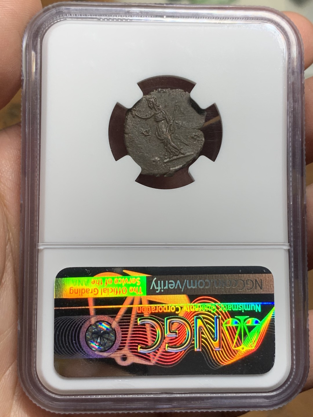 《竞宝斋》第113场-周日，周一 ，2场连拍（全场包邮） NGC-XF 古罗马 维克托利努斯铜币 短暂的高卢帝国。正面为皇帝头像，背幸运女神。细节打制极佳，胡须发丝清晰。N盒古罗马，入盒不易