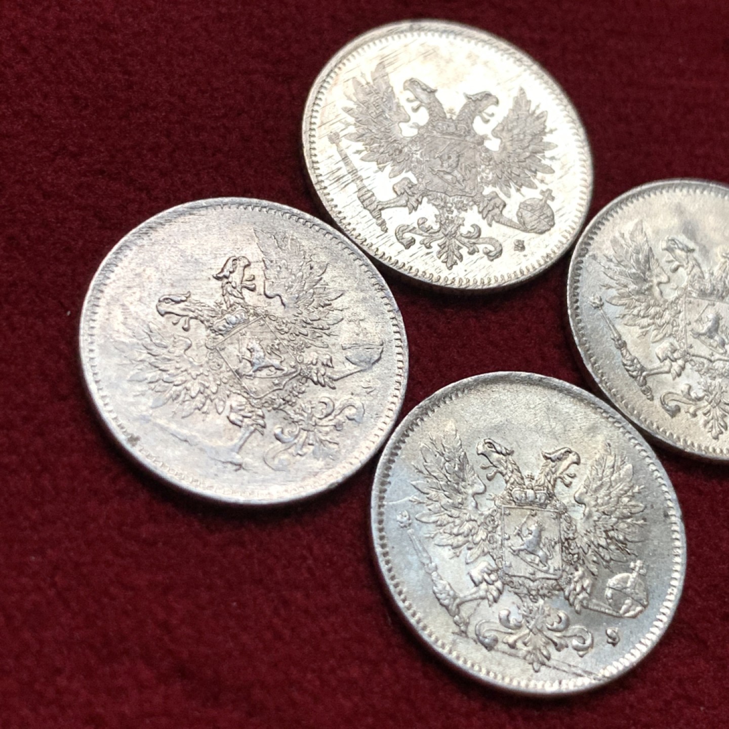 《竞宝斋》第113场-周日，周一 ，2场连拍（全场包邮） 俄占芬兰1917年 25芬妮4枚一组，全原光品相