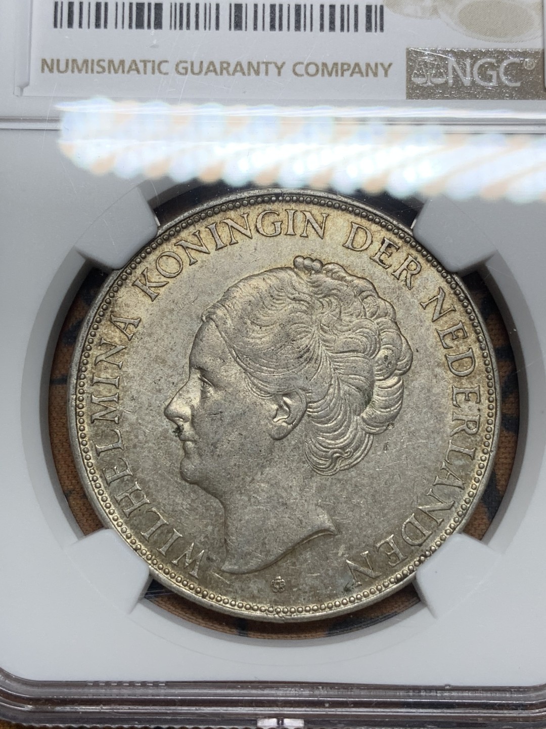 《竞宝斋》第113场-周日，周一 ，2场连拍（全场包邮） NGC-MS62 荷兰1932年 威廉米娜女王2.5盾 大银币 好品原味