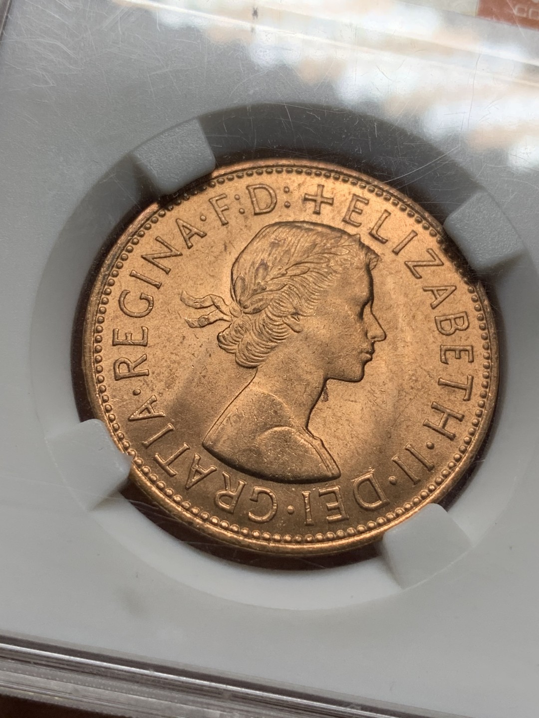 《竞宝斋》第113场-周日，周一 ，2场连拍（全场包邮） 保粹 MS65 英国 1967年 伊丽莎白二世1便士，铜光非常漂亮