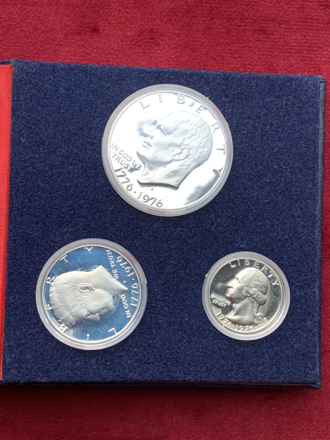 《竞宝斋》第113场-周日，周一 ，2场连拍（全场包邮） 美国 1976年 建国200周年 3枚精制套币 全银套币 原盒原证书