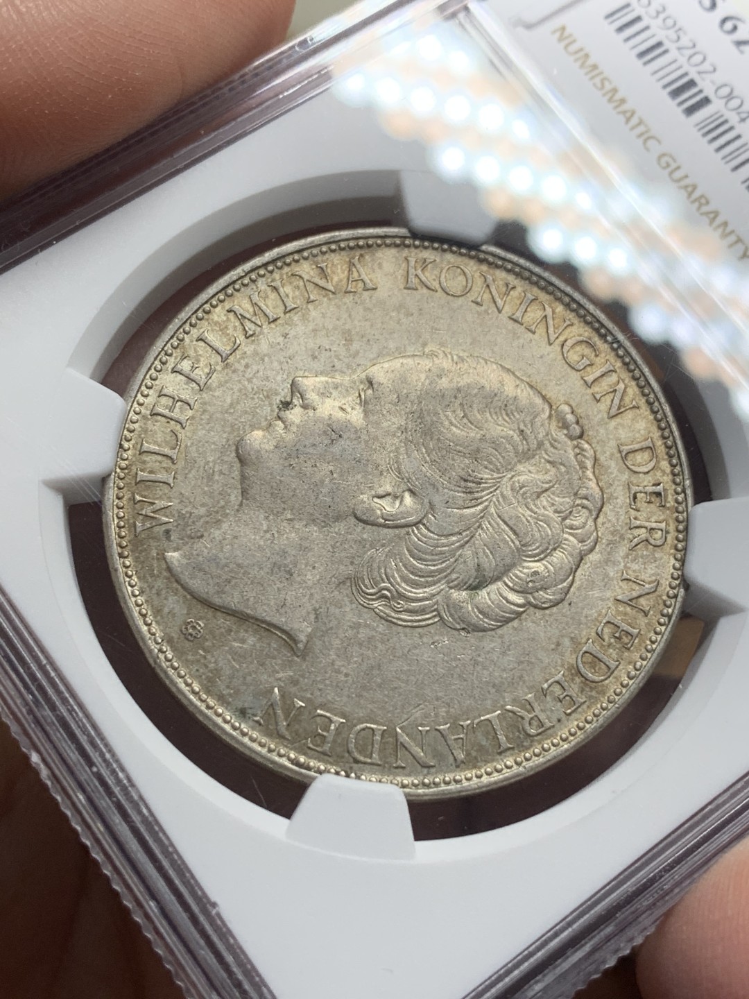 《竞宝斋》第113场-周日，周一 ，2场连拍（全场包邮） NGC-MS62 荷兰1932年 威廉米娜女王2.5盾 大银币 好品原味