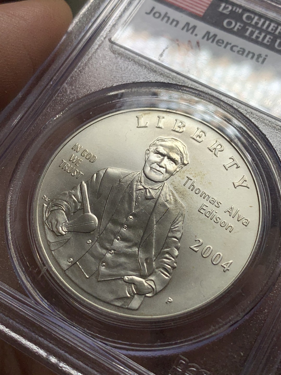 《竞宝斋》第113场-周日，周一 ，2场连拍（全场包邮） PCGS MS69 美国 2004年 爱迪生 发明灯泡 125周年纪念 大银币 特殊标签 比较有新意