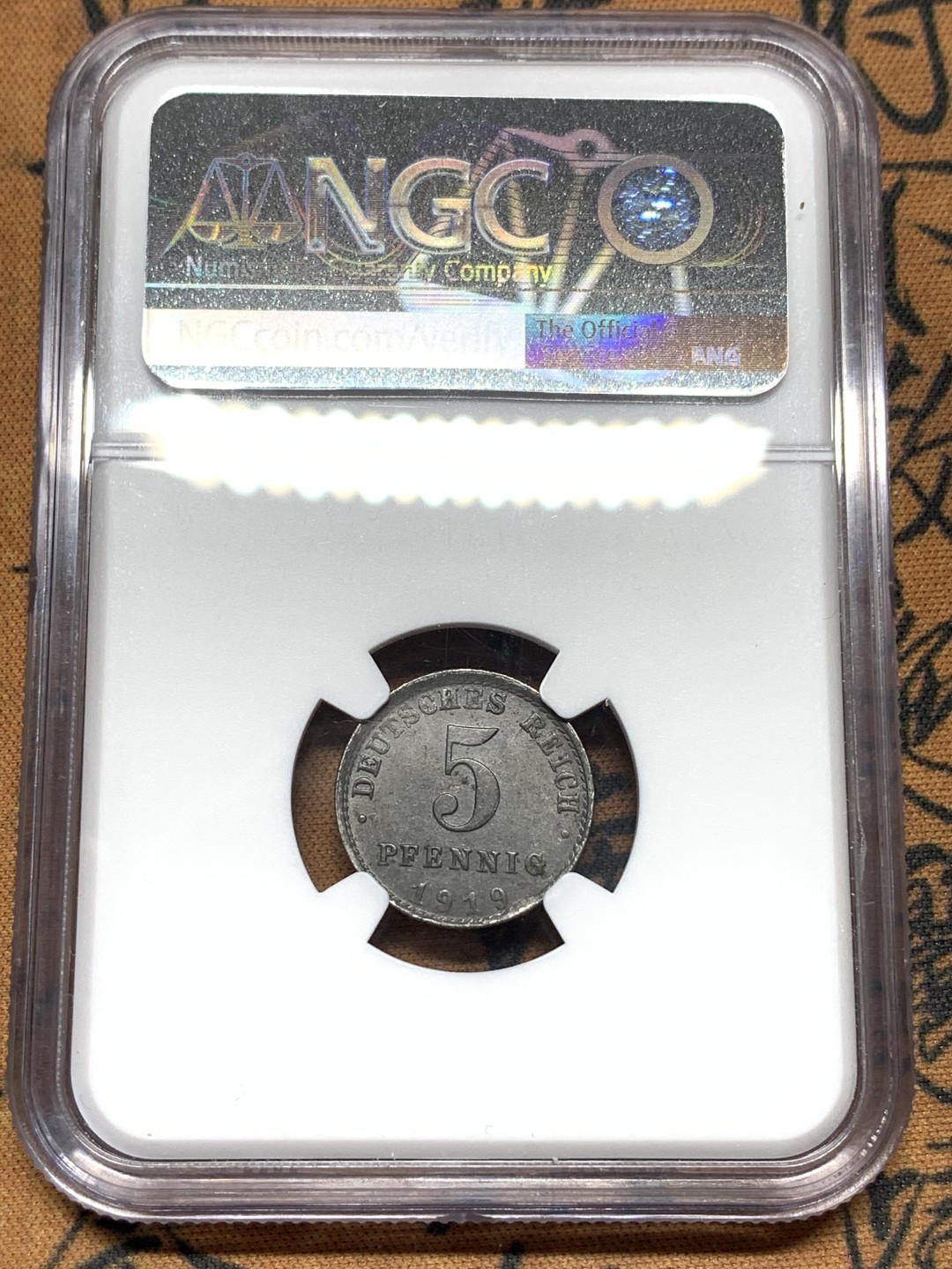 《竞宝斋》第113场-周日，周一 ，2场连拍（全场包邮） NGC-MS62冠军分 德国德意志第二帝国1919年5芬尼铁币 配套必备 铁币好品少