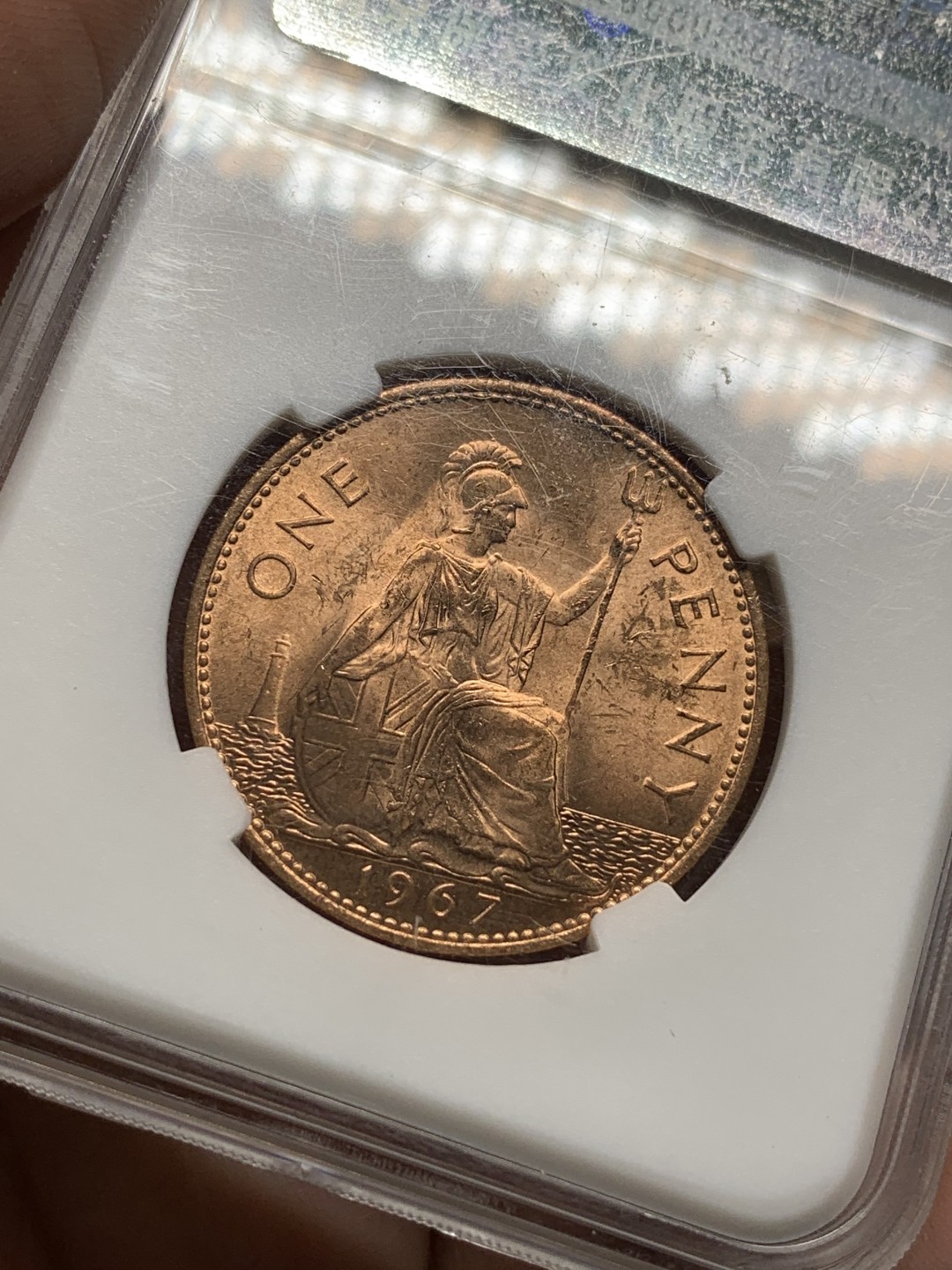 《竞宝斋》第113场-周日，周一 ，2场连拍（全场包邮） 保粹 MS65 英国 1967年 伊丽莎白二世1便士，铜光非常漂亮