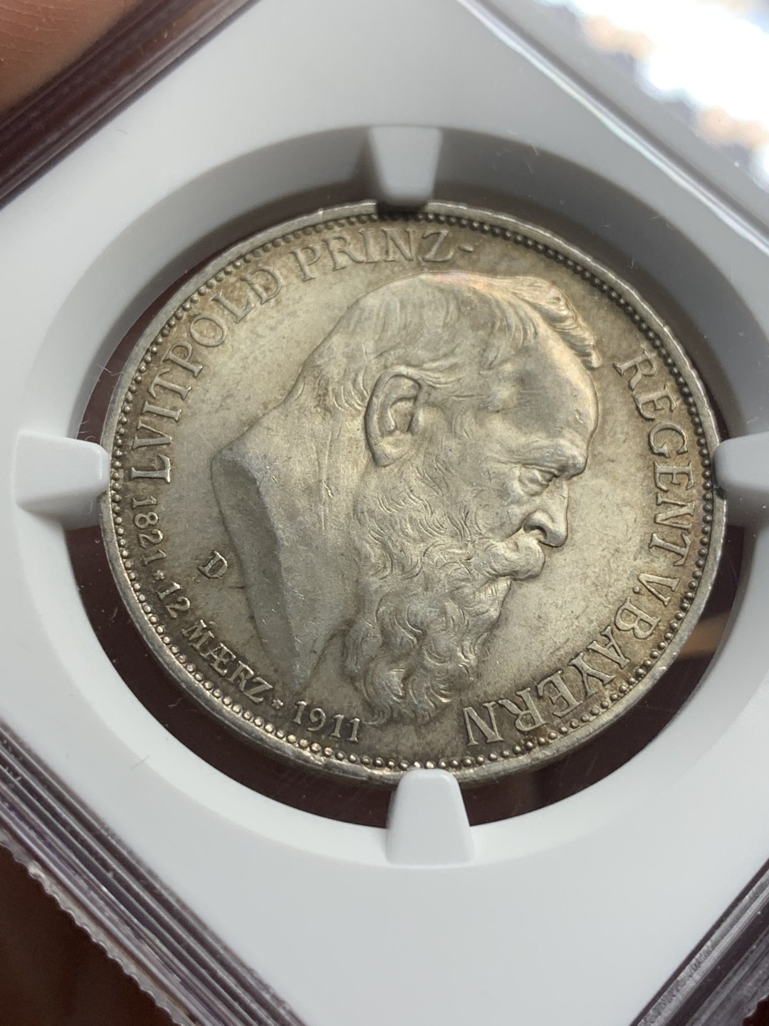 《竞宝斋》第113场-周日，周一 ，2场连拍（全场包邮） NGC-MS64 德国巴伐利亚 1911年 九十周年生日纪念 3马克大银币 欧洲包浆 顶级状态