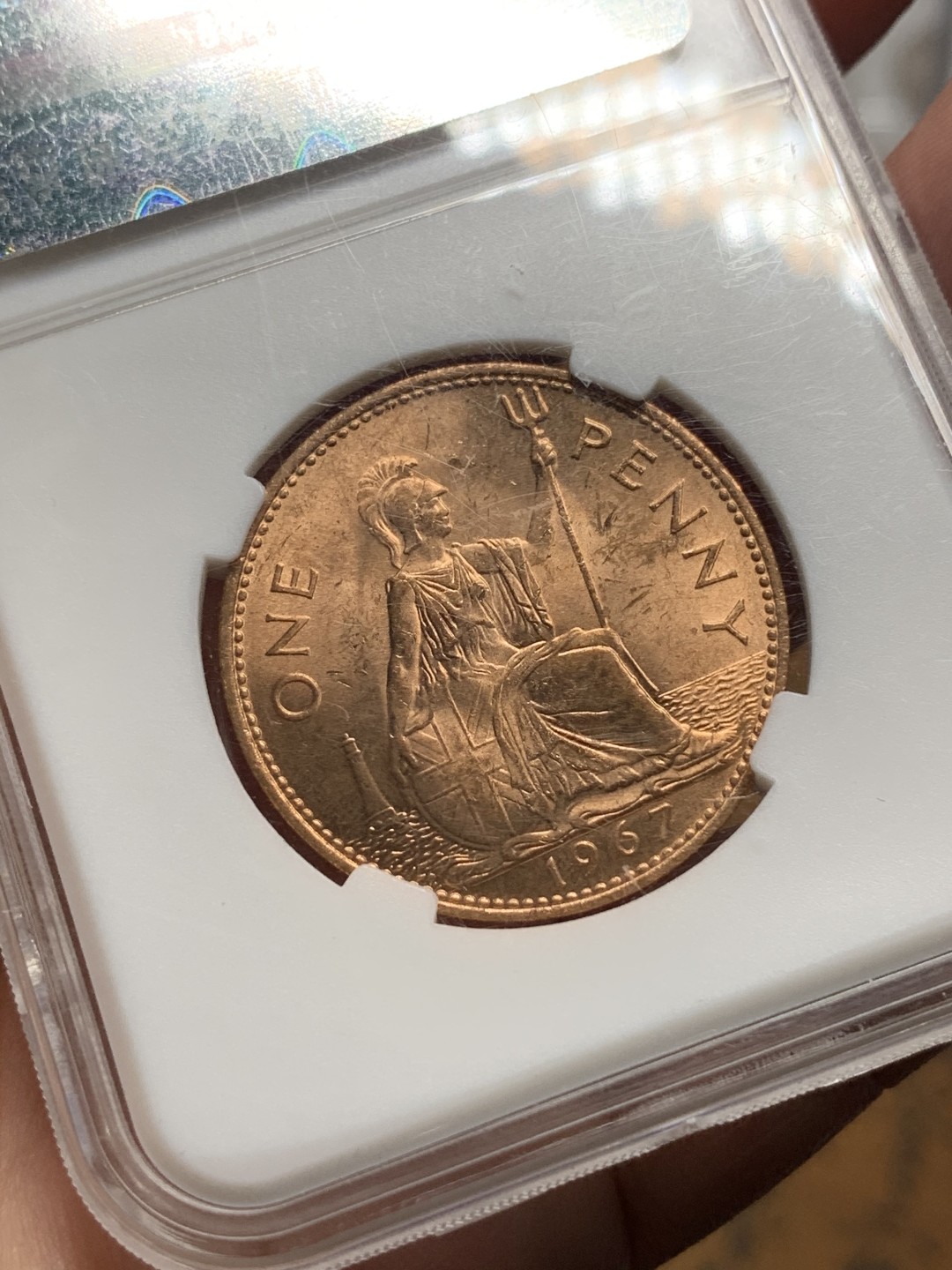 《竞宝斋》第113场-周日，周一 ，2场连拍（全场包邮） 保粹 MS65 英国 1967年 伊丽莎白二世1便士，铜光非常漂亮