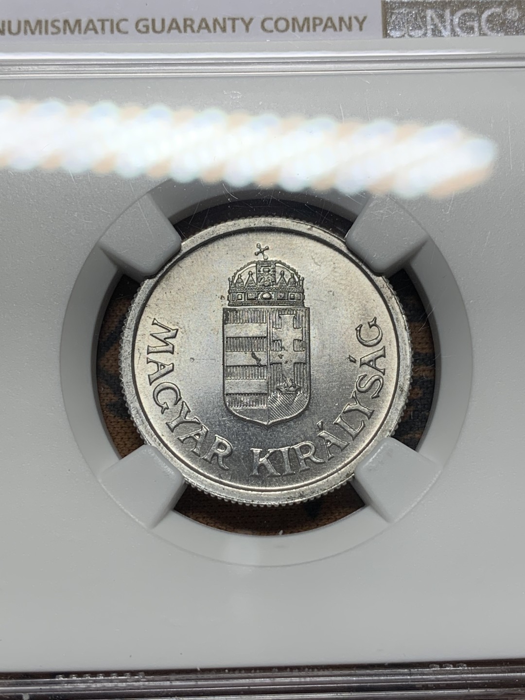 《竞宝斋》第113场-周日，周一 ，2场连拍（全场包邮） 第三名 NGC-MS64 匈牙利 1941年 1潘果铝币 少见品种