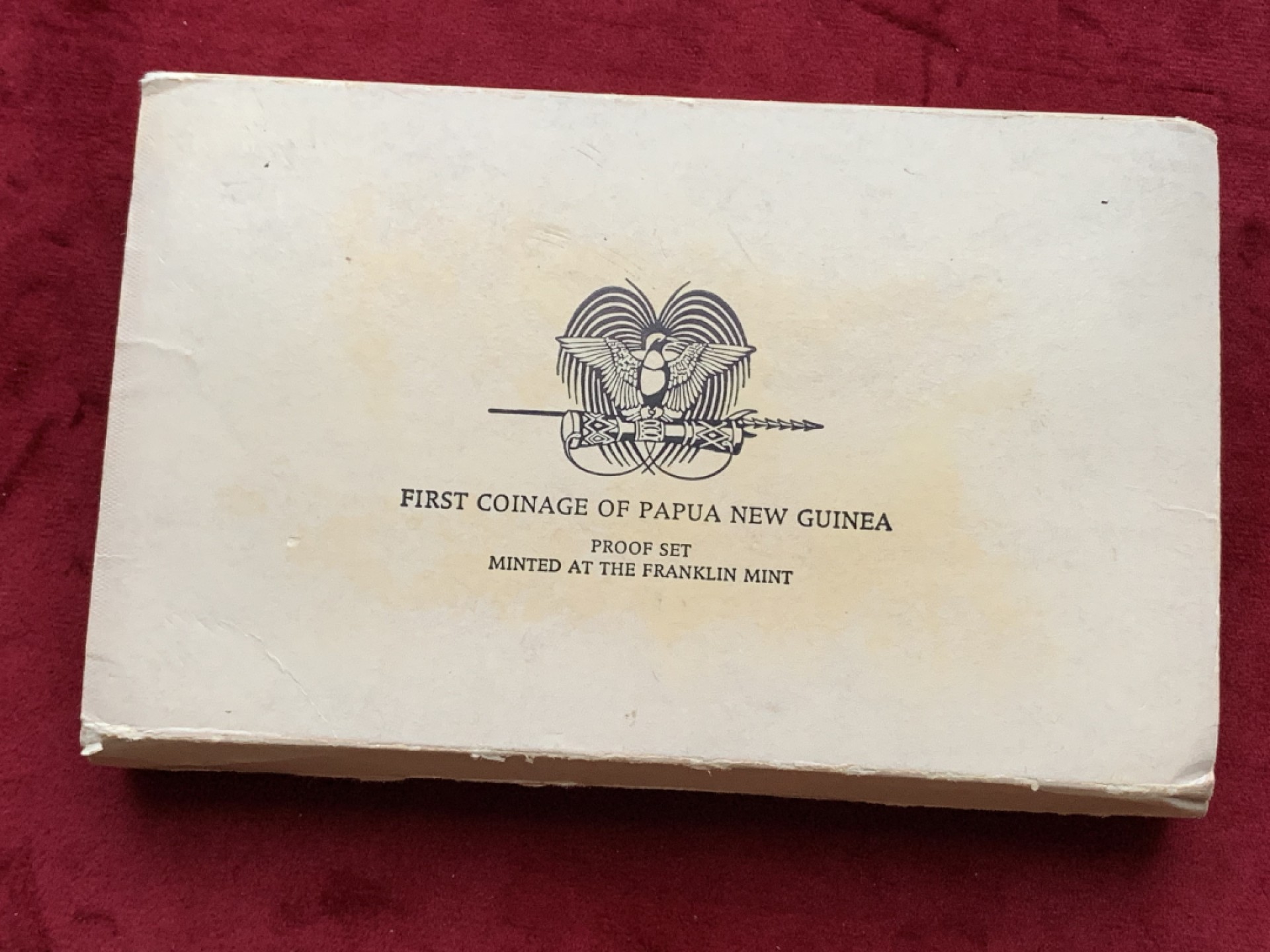 《竞宝斋》第113场-周日，周一 ，2场连拍（全场包邮） 巴布新几内亚   1975年 8枚精制套币 含两枚K5/K10 69.2g 超大银币 原盒原证书