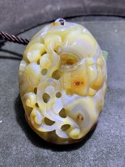 重器天然马达加斯加原皮玛瑙镂空雕刻招财貔貅把件一个， - 重器天然马达加斯加原皮玛瑙镂空雕刻招财貔貅把件一个，