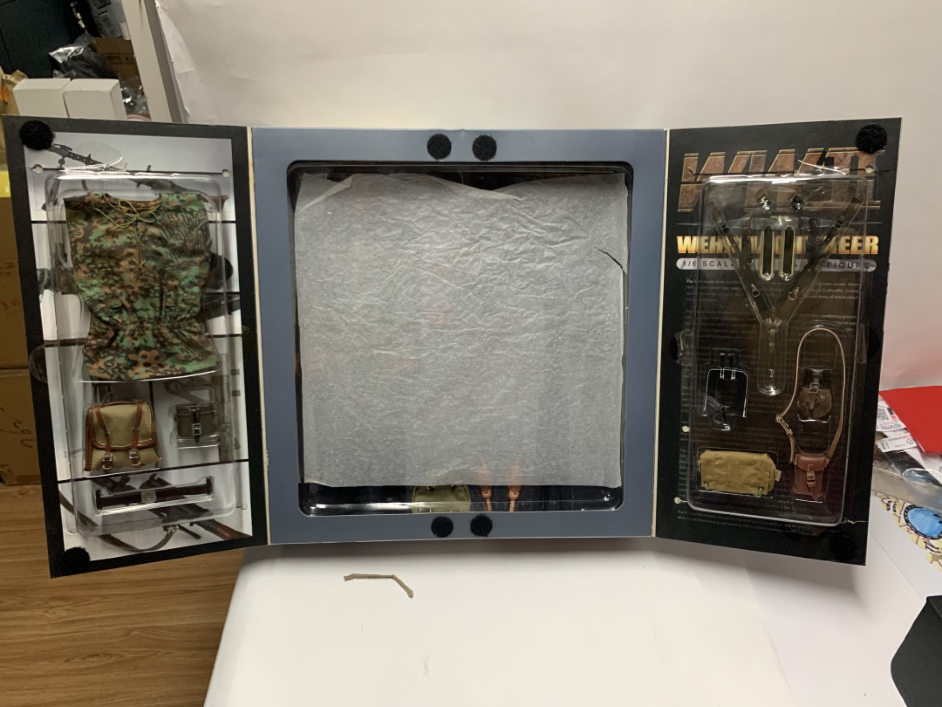 零元拍：DID 80045 1/6 绝版德军MG34机枪手，全新未拆。