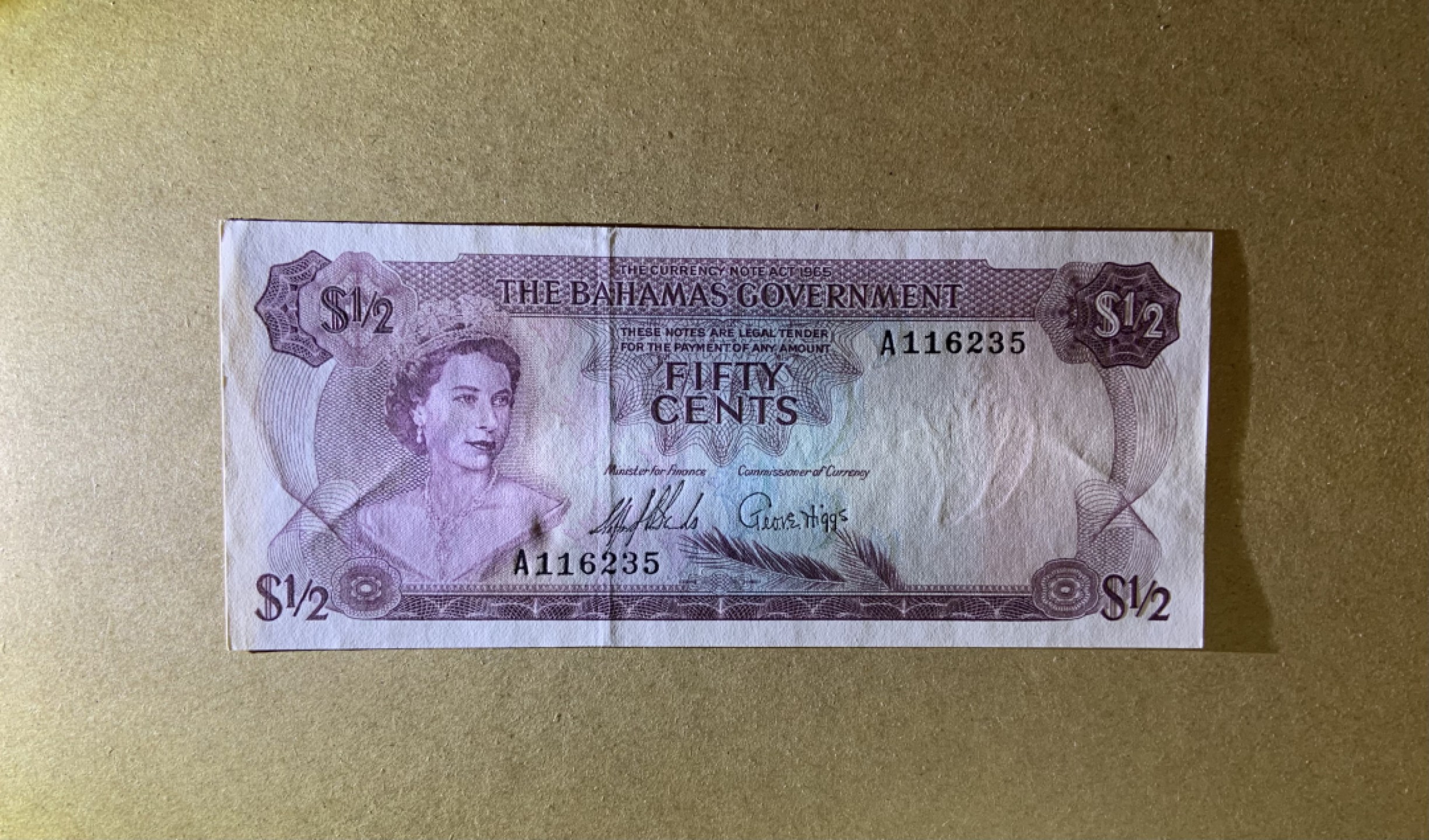 收藏联盟Quantum Auction 第206期拍卖 巴哈马1965年0.5元 品相UNC- 首发年份A冠