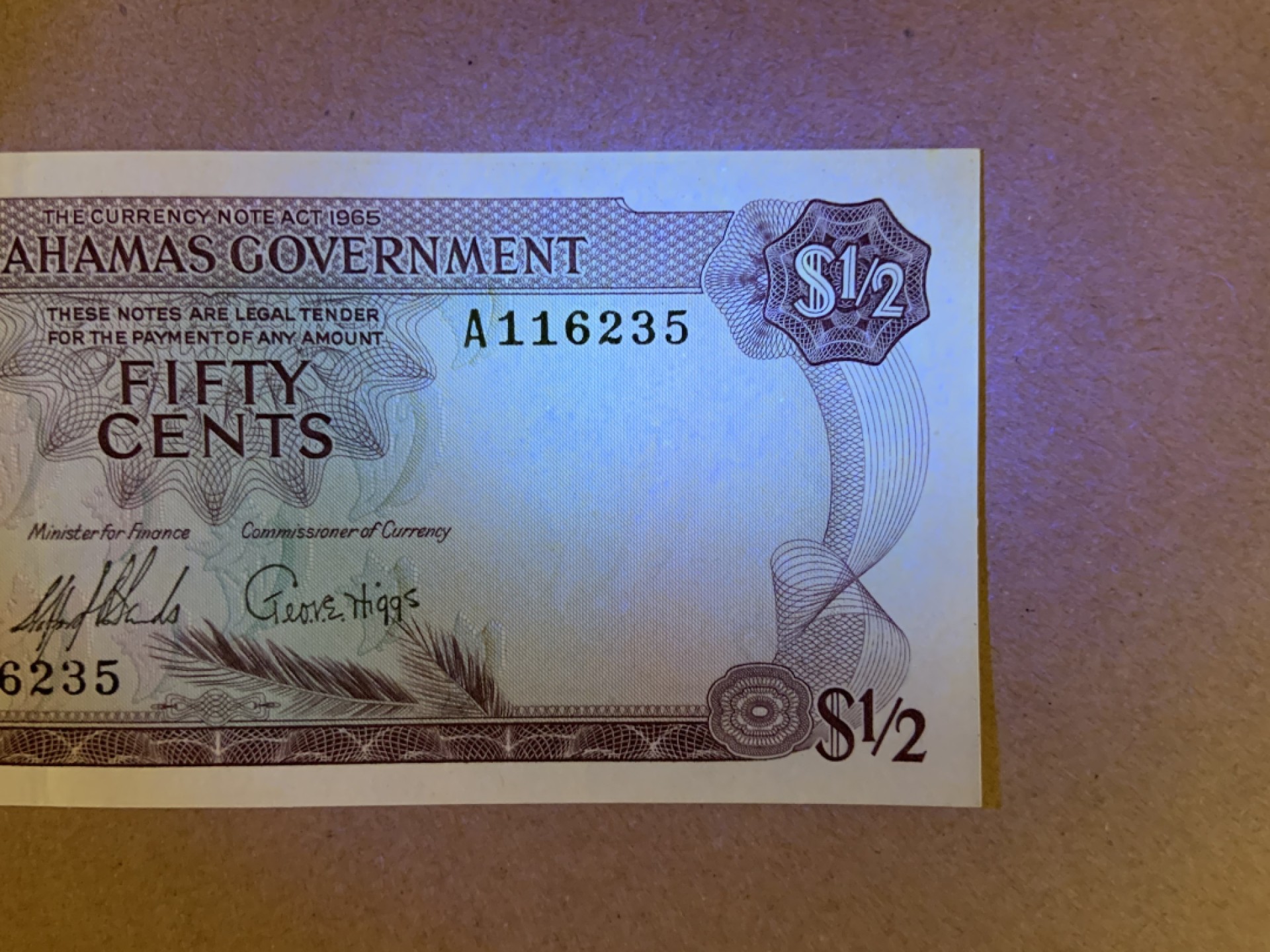 收藏联盟Quantum Auction 第206期拍卖 巴哈马1965年0.5元 品相UNC- 首发年份A冠