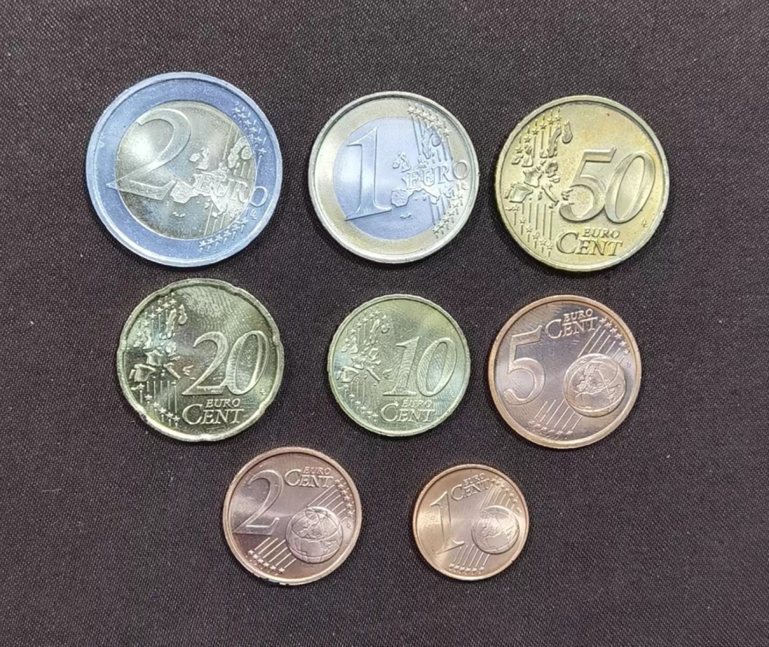 北京马甸外国币专卖微拍第八十八期，外国非贵金属流通币，纪念币专场，陆续上新，欢迎关注 2005年版爱尔兰欧元套币