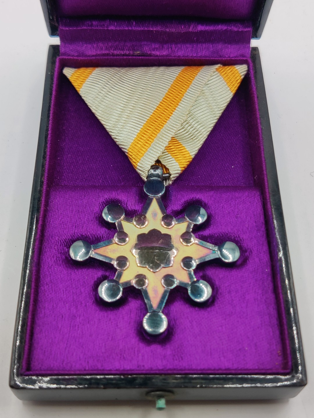 全场0元起拍 第12期 咸鱼国勋章拍卖专场 11月9日（周三）下午6：00开始 勿忘国耻 日本二战时期 八等瑞宝章 银制