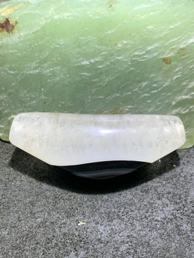 仅此一颗！精美高玉化药师玛瑙天眼水晶牛角珠一颗 仅此一颗！精美高玉化药师玛瑙天眼水晶牛角珠一颗