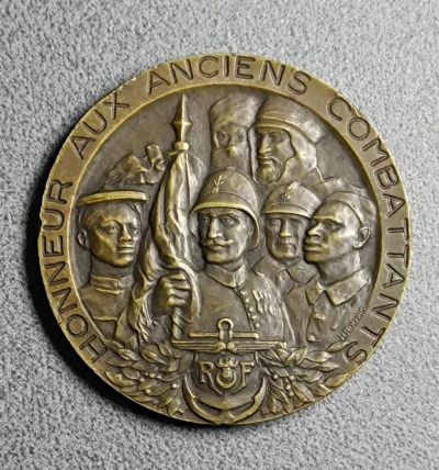 1931年巴黎殖民地博览会官方纪念章 - 1931年巴黎殖民地博览会官方纪念章
