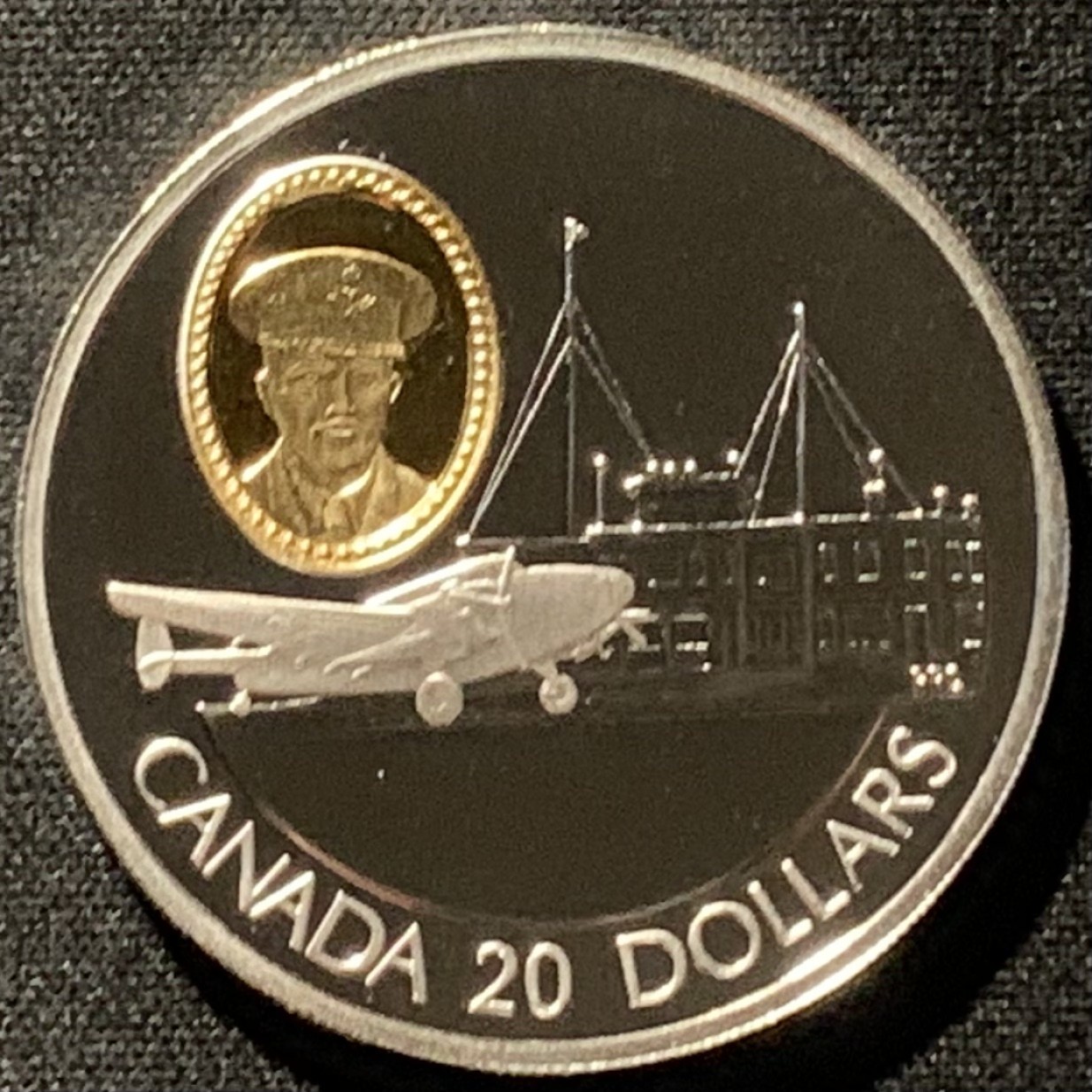 紫瑗钱币——第227期拍卖 加拿大 1993年 航空系列 飞行员 西布隆·刘易斯·利 20元 镶金 31.1克 0.925银 精制 原盒证书