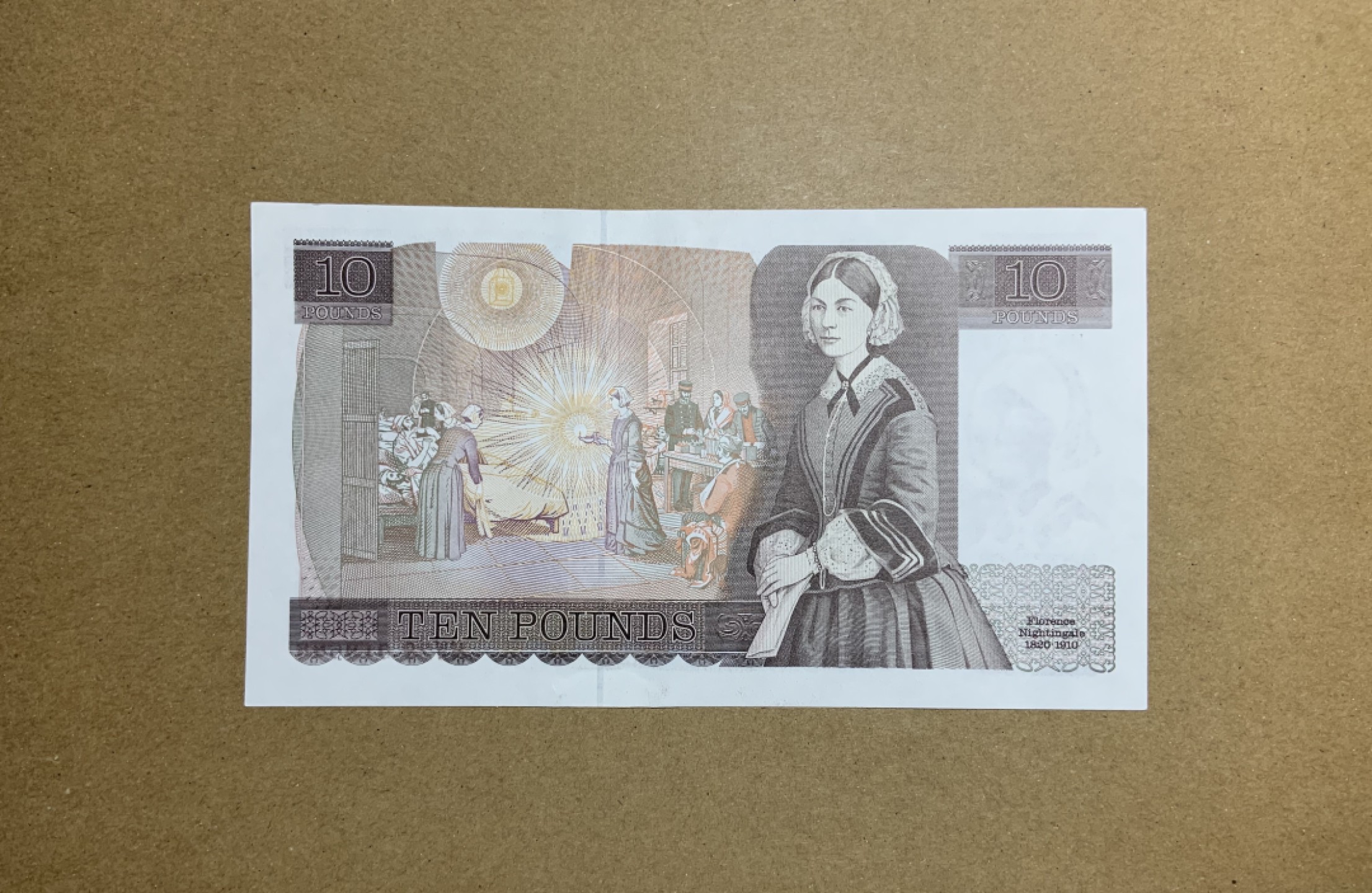 收藏联盟Quantum Auction 第207期拍卖 英国1988-91年10镑 品相UNC- 提灯女神 现代护理学奠基人 南丁格尔