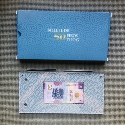 54th ¥¥ 🇲🇽墨西哥2021年50比索塑料钞 千位号（官方纸册和亚克力） IBNS获奖钞 - AA0002378（官方亚克力）