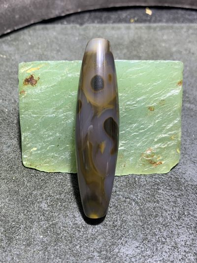 精美高玉化天珠型巴西玛瑙天眼大桶珠一个， - 精美高玉化天珠型巴西玛瑙天眼大桶珠一个，