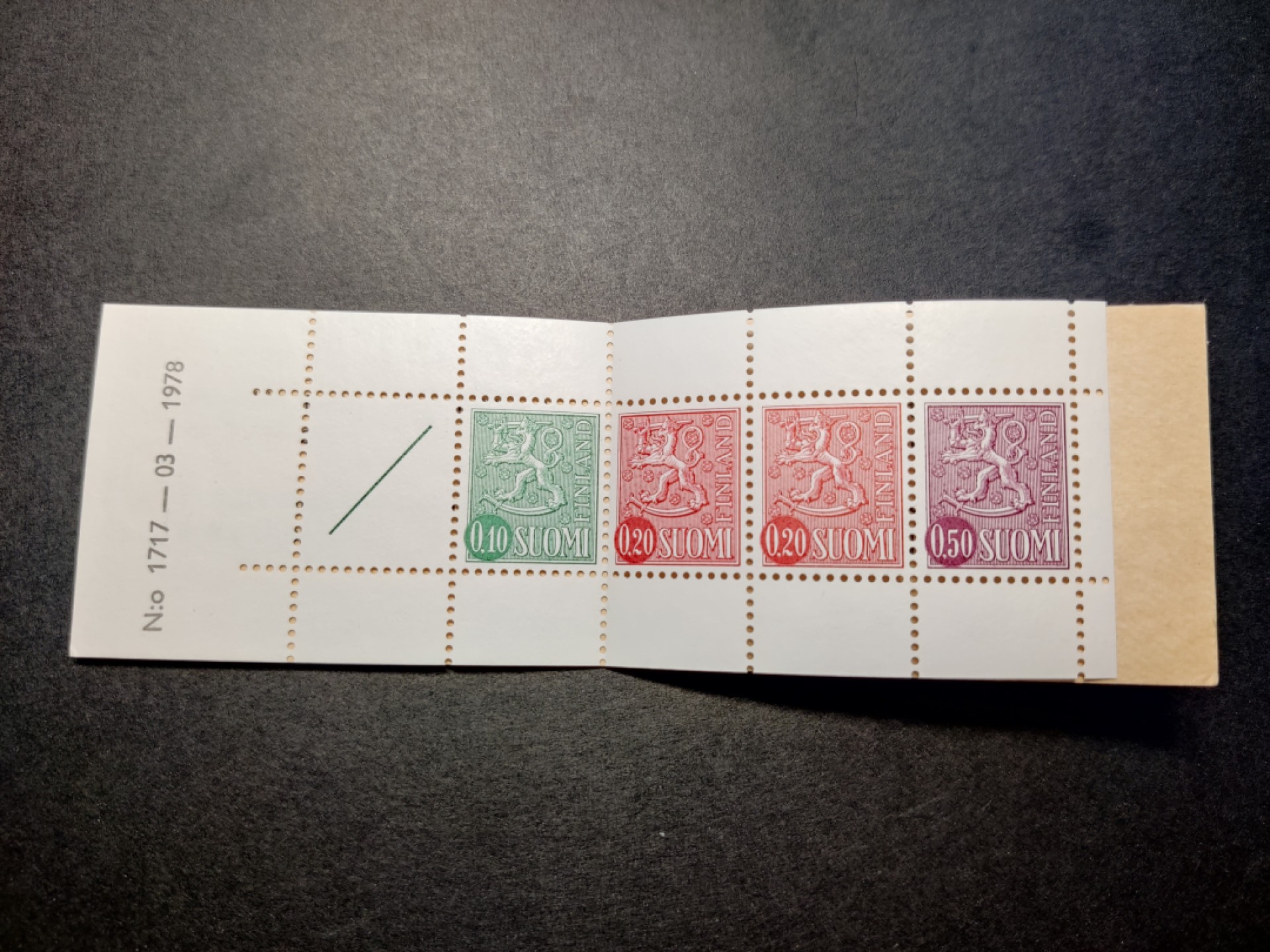 洪涛臻品 精选邮票限时拍卖第七十八期 资深玩家才见过的 197-3-17芬兰较早期小本票 四枚新票齐全