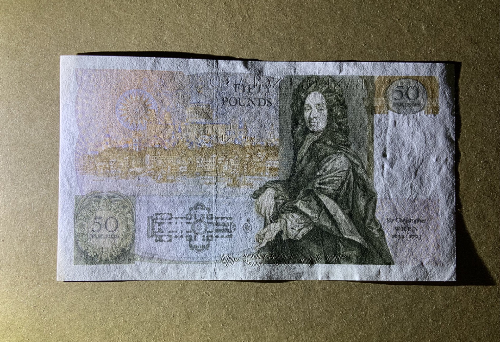 收藏联盟Quantum Auction 第207期拍卖 英国1981-88年50镑 品相UNC-  A01首发冠 英国皇家学会创始人之一，建筑师  克里斯托弗爵士