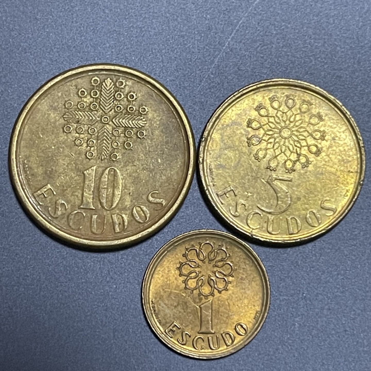 外国硬币0元起拍（27） 葡萄牙1+5+10埃斯库多