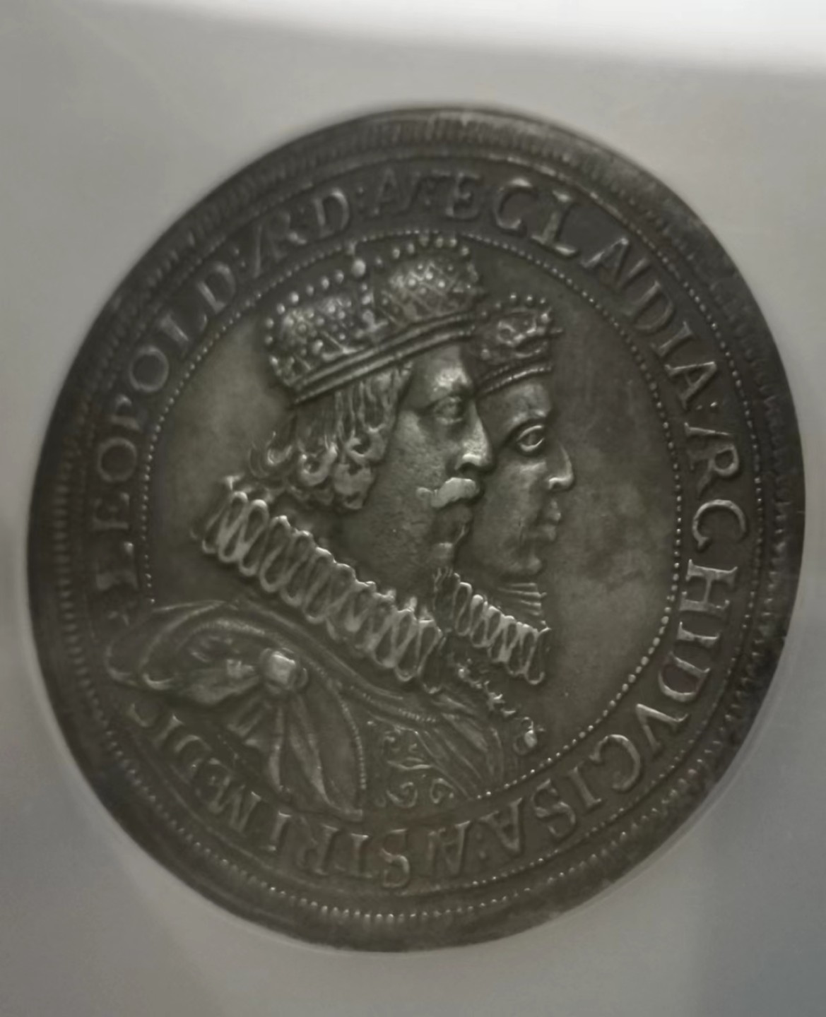 瓶子🏺第65期拍卖会 神圣罗马帝国1626年利奥波德大婚2泰勒超大银币全深打底光状态好（AU没给分，状态好过很多有分的）完全可以复评