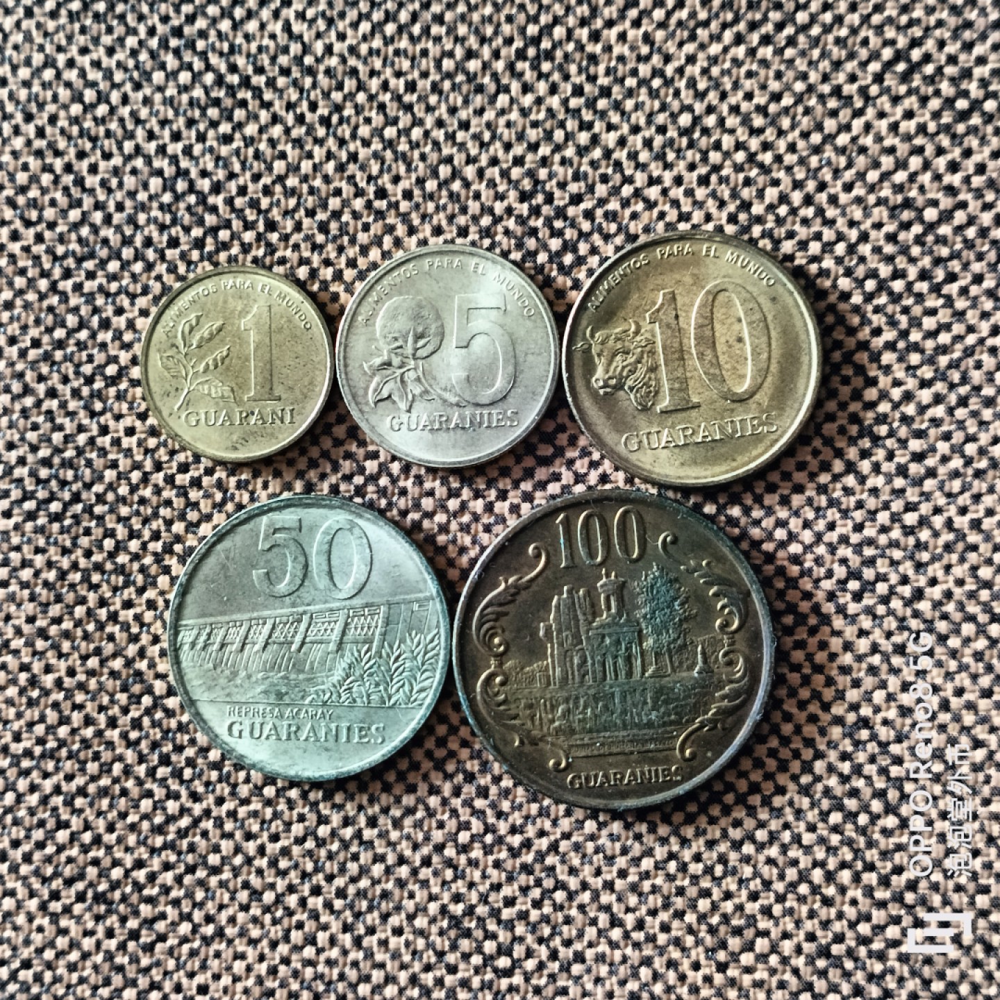 泡泡堂微拍第二十五幕精品硬币捡漏专场👿👿，零佣金，零押金，累计满二十元包邮 巴拉圭一套。