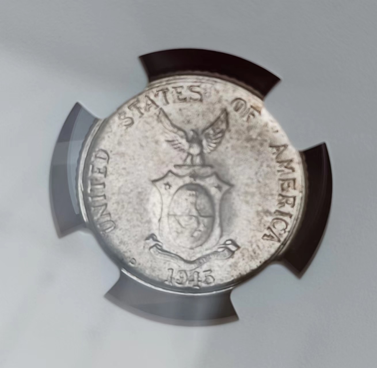 瓶子🏺第65期拍卖会 美属菲律宾1945年20分银币（原光）粉嫩好状态MS62粉光难养