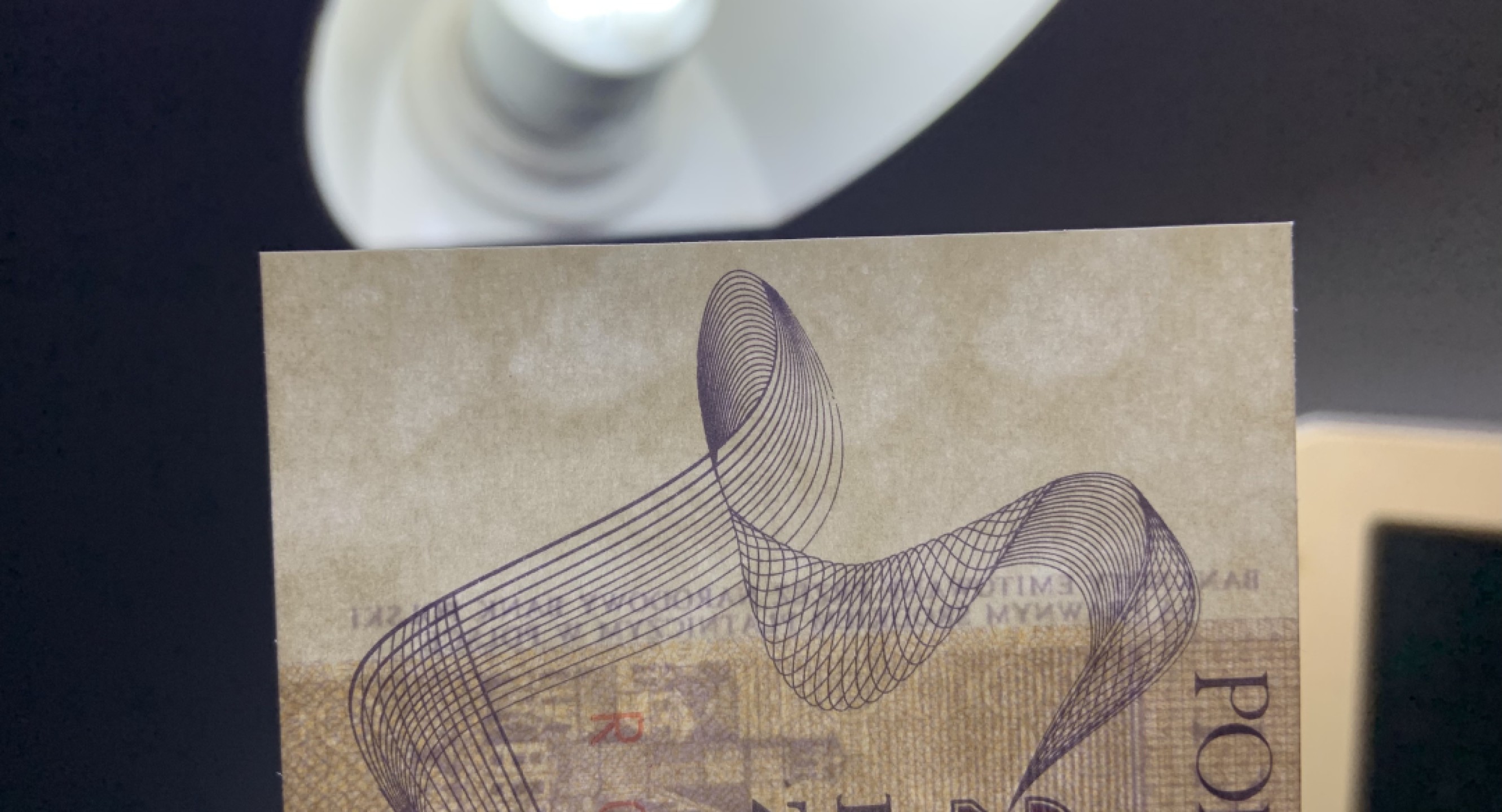 收藏联盟Quantum Auction 第207期拍卖 波兰1989年200000兹罗提 品相全新UNC 波浪是水印工艺自带