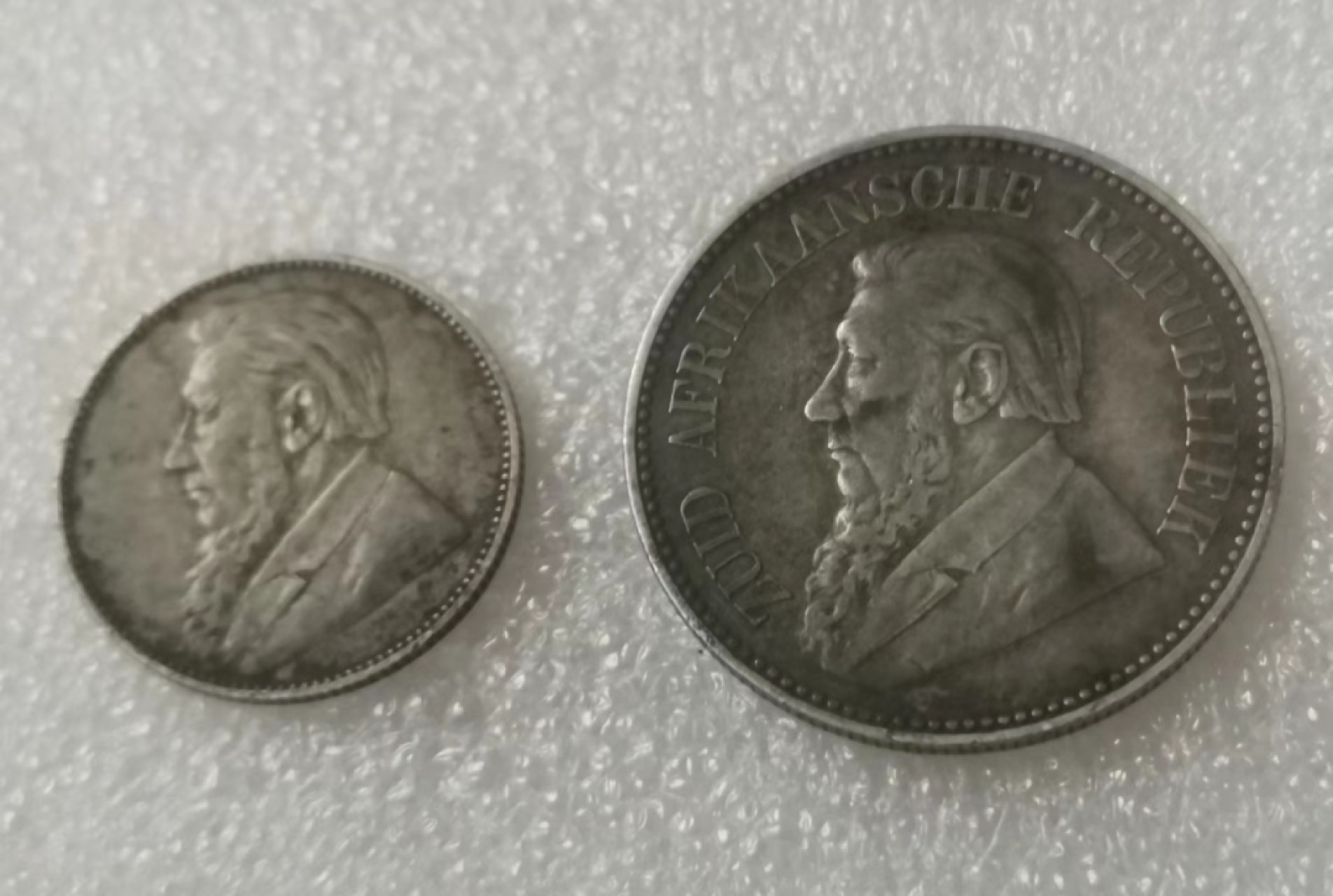 瓶子🏺第65期拍卖会 德兰士瓦1896年1先令、2.5先令银币