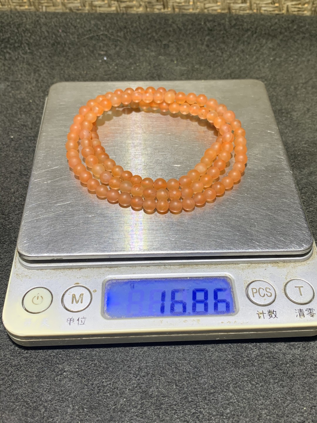精美橙红色保山南红亚光108手串一条