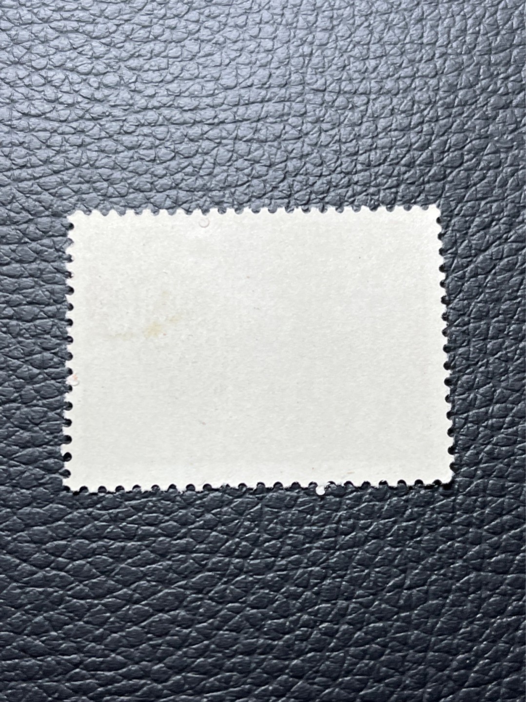 洪涛臻品 精选邮票限时拍卖第八十期 纪97大古巴  6-1盖销一枚，稀缺货。版撕全品，老纪特经典高价票，全品新票一套价格在1万五六，品相好的一票难求，每一枚都值得珍惜，新票价格高，版撕盖销精品值得拥有。《ASG评级处于初级阶段，趁便宜囤精品版撕票，后市不可估量》