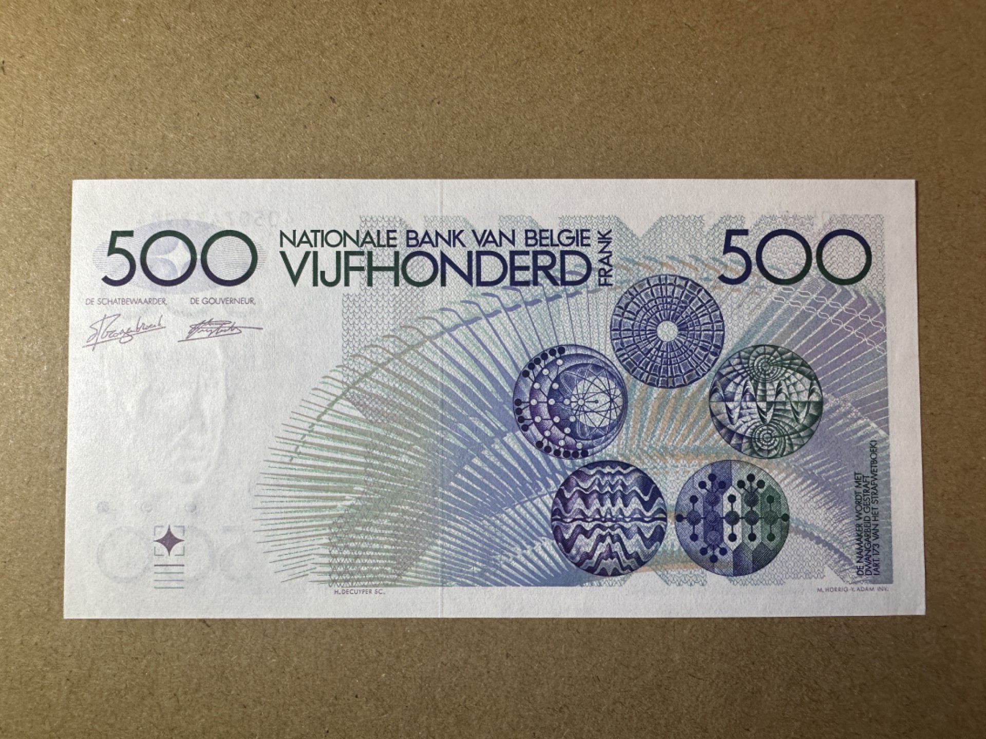《张总收藏》79期——外币精品 比利时500法郎 UNC 比利时画家雷尼·马格里特