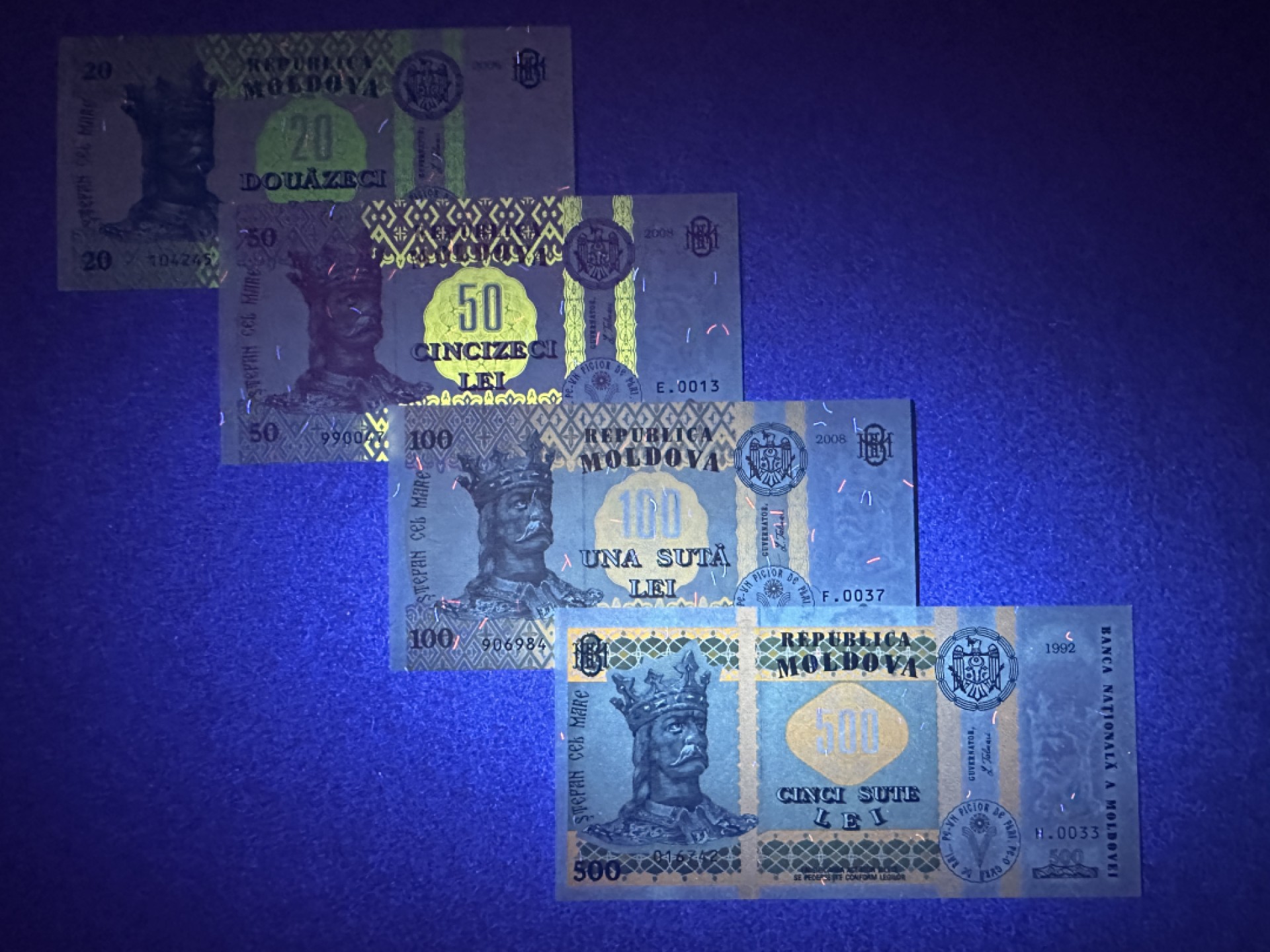 《张总收藏》79期——外币精品 摩尔多瓦20-500列伊4张 UNC 摩尔多瓦大公斯特凡