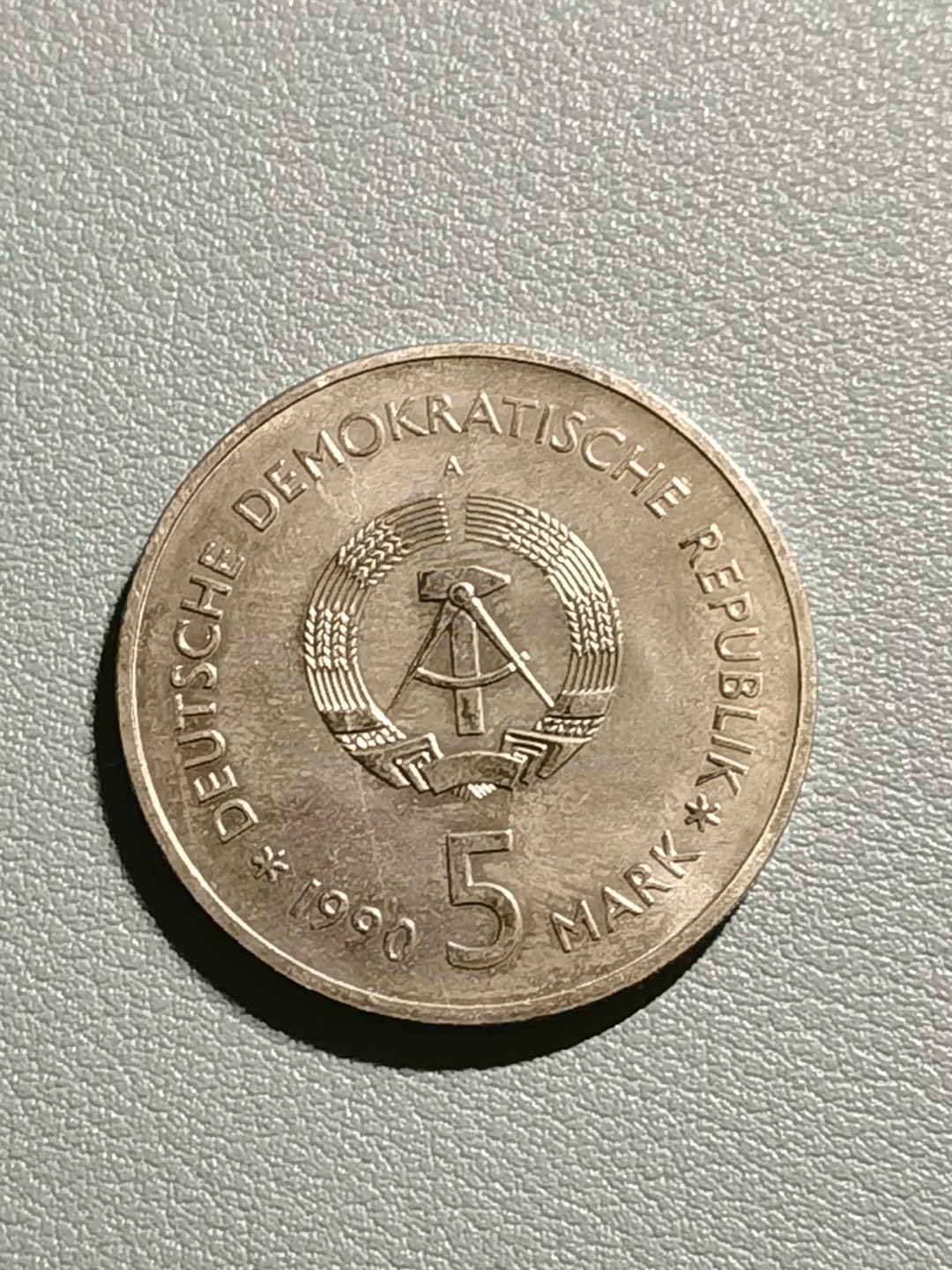 🧧乐享宝藏💰20221112期专场~东德钱币大集  民主德国5马克纪念币~柏林德国历史博物馆