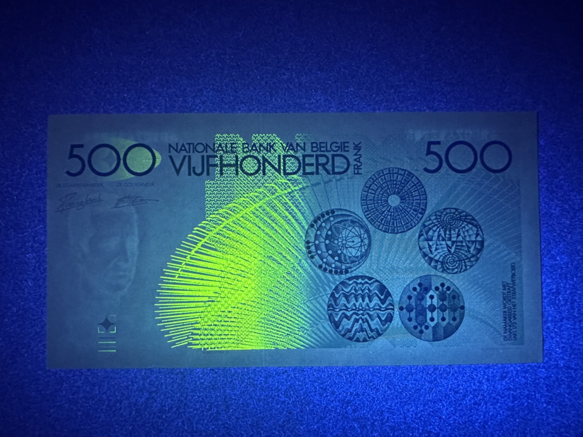 《张总收藏》79期——外币精品 比利时500法郎 UNC 比利时画家雷尼·马格里特