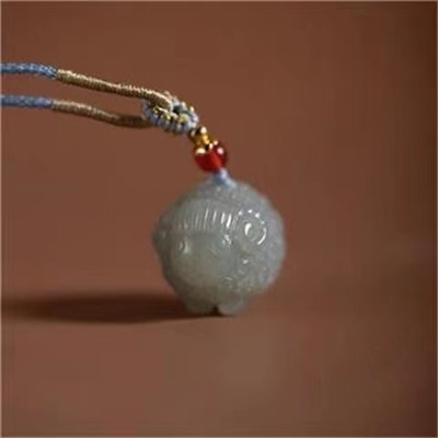 天然和田玉青玉吊坠苏工雕刻青挂件玉坠女非常好看 - 天然和田玉青玉吊坠苏工雕刻青挂件玉坠女非常好看